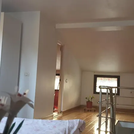 Roxy Apartman